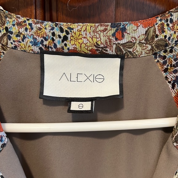 alexis blouse - Picture 3 of 5